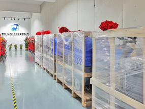 <b>徐州某設(shè)備公司采購(gòu)YH-860/24V駕駛式洗地機(jī)四臺(tái)</b>